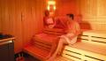Sauna mit Farblicht- und Aromatherapie